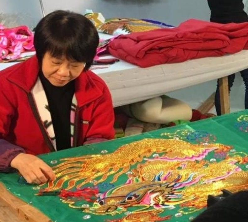 艺成刺绣  戏服