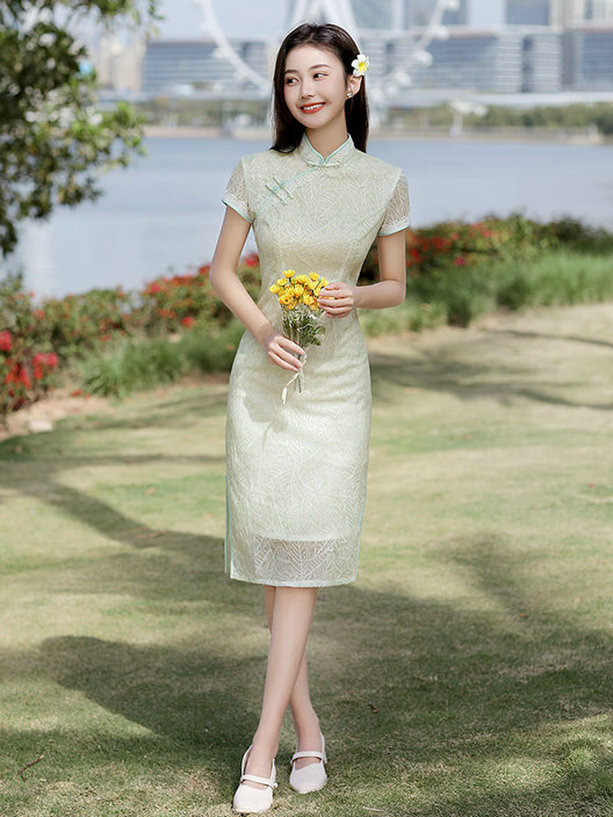 新款复古年轻款少女小清新甜美改良蕾丝连衣裙夏季