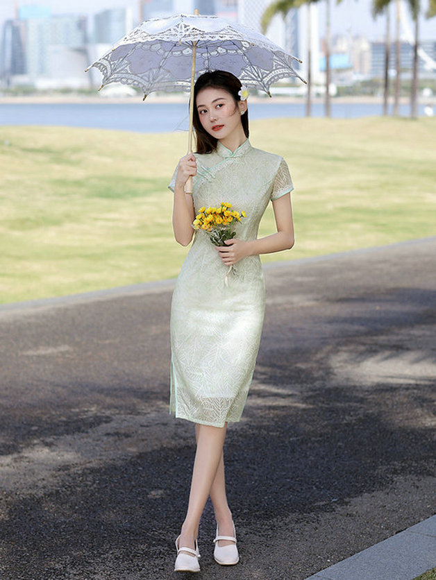 新款复古年轻款少女小清新甜美改良蕾丝连衣裙夏季