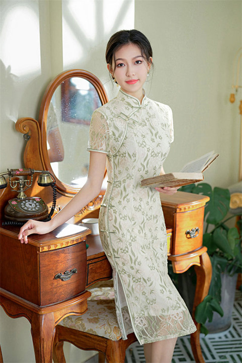 春夏新款复合蕾丝刺绣长款旗袍连衣裙日常改良少女年轻款旗袍