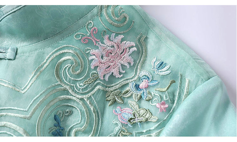 中式女装国潮刺绣复古宽松飘逸大摆裙